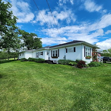 House-Washing-Power-Washing-Hillsboro-Ohio 2