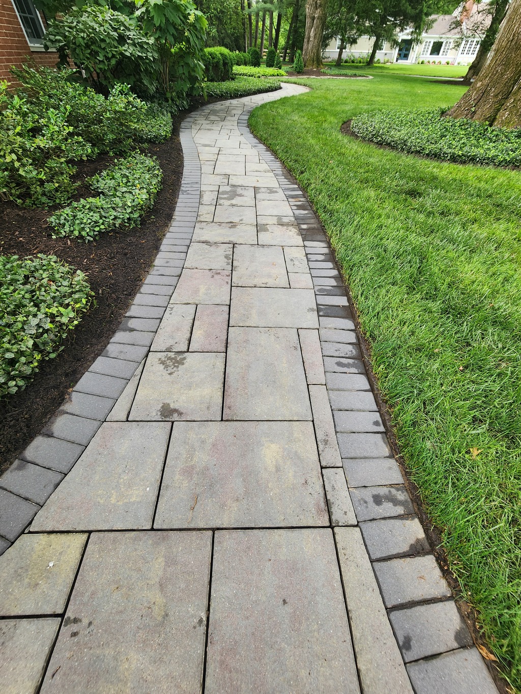 Paver cleaning in Indian Hill Ohio