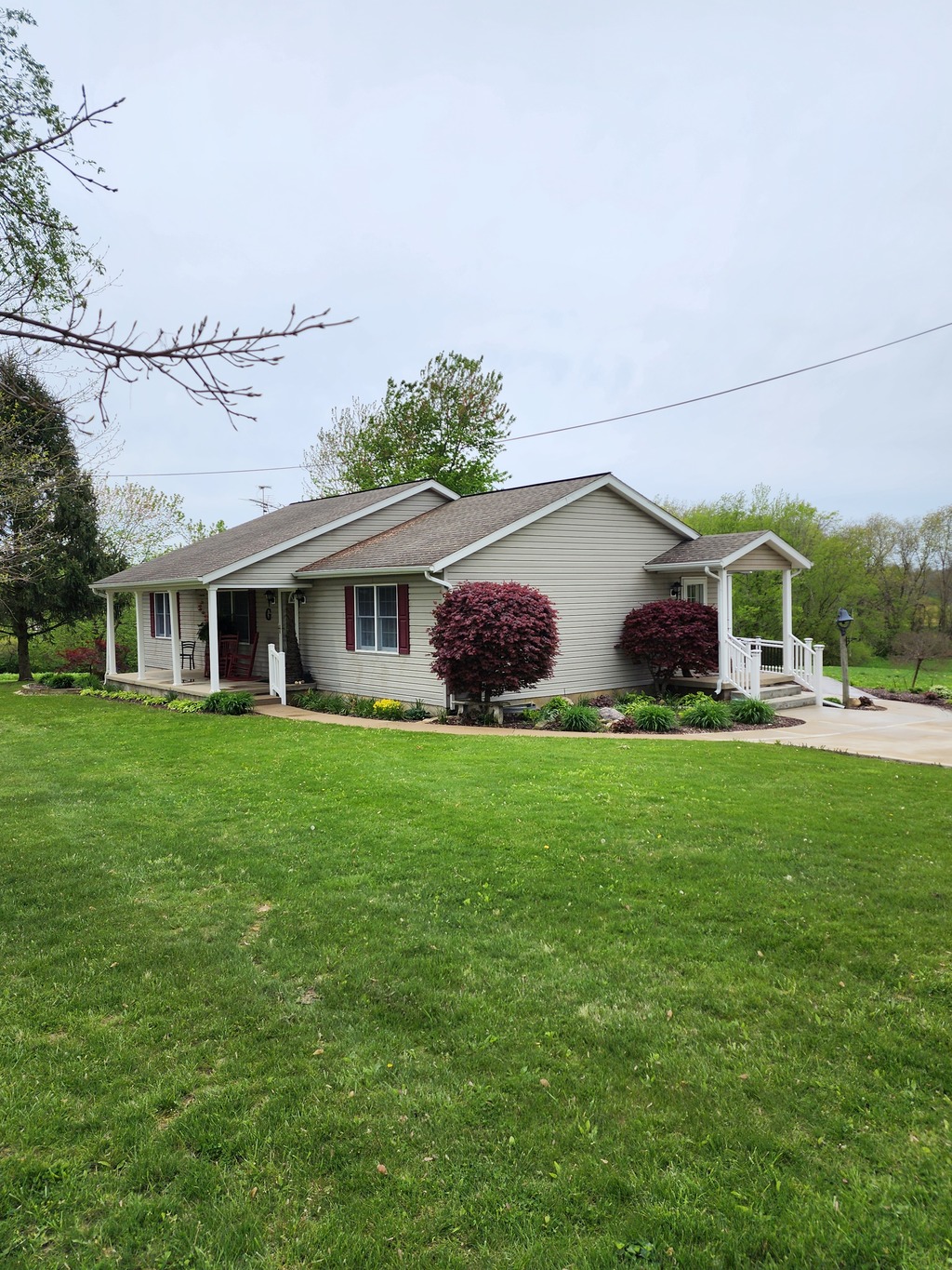 Top Quality House Washing and Driveway Washing in Hillsboro Ohio