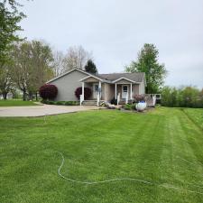 Top-Quality-House-Washing-and-Driveway-Washing-in-Hillsboro-Ohio 1